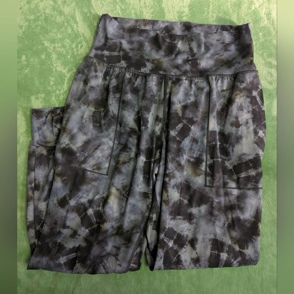 Athleta Salutation Printed Jogger Women's Small - Picture 2 of 7